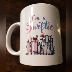 💕Taylor Swift💕 Coffee Cup! NWOT